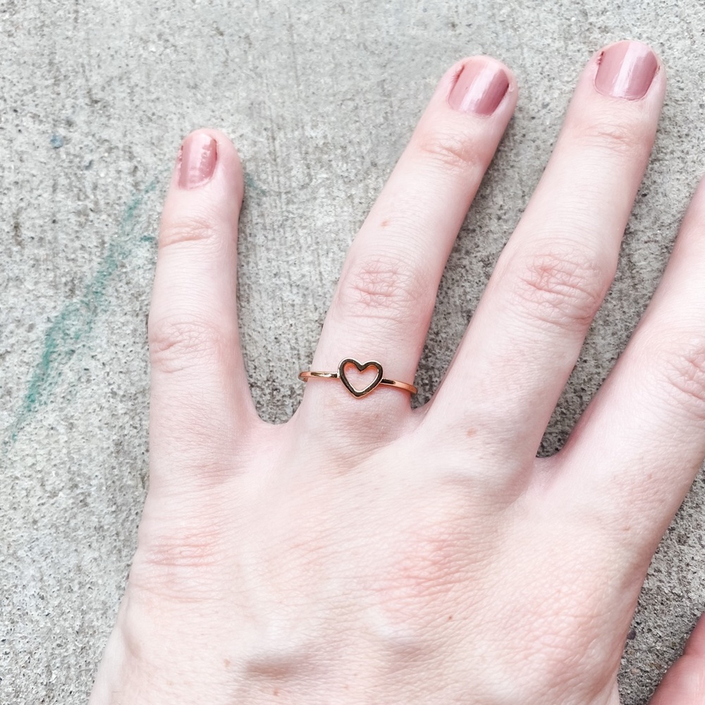 Heart Ring - Picture 5 of 12